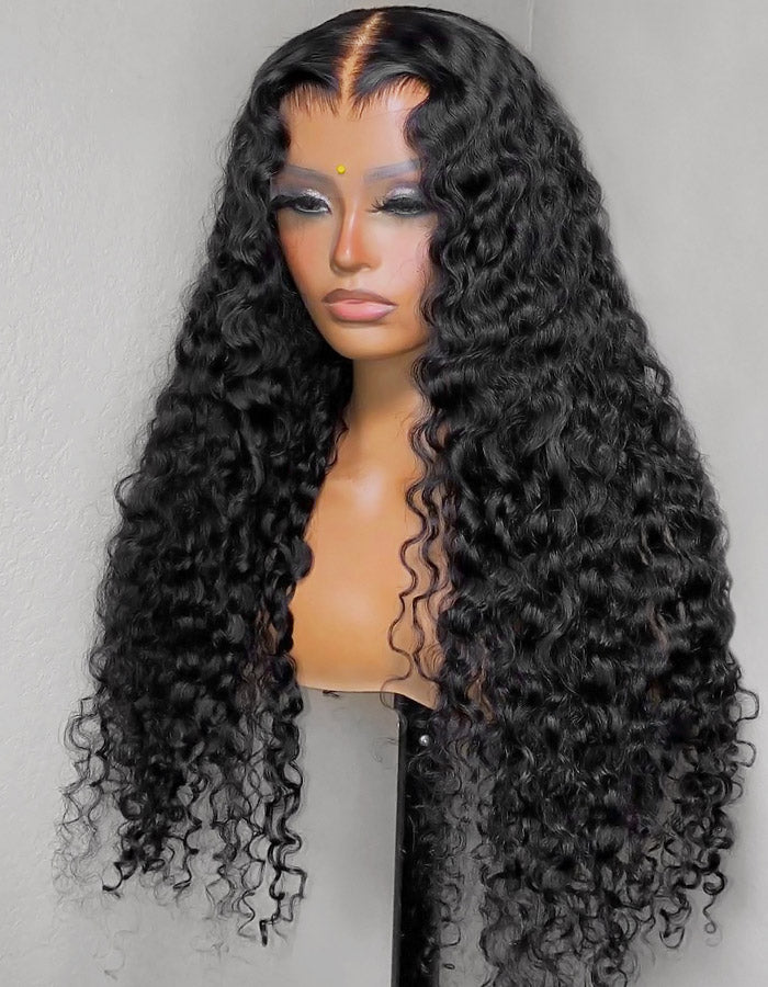 Water Wave Full Lace Wig With Defined Curls On a Mannequin Display