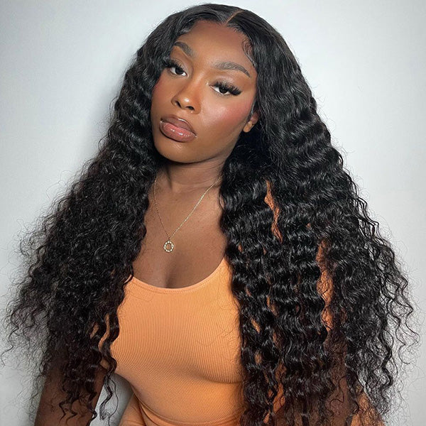 Model Wearing Ishow Hair Deep Wave Lace Wig in Natural Black Color