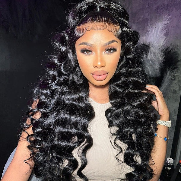 Model Featuring a 30 Inch Black Wavy Glueless Wig With a Natural Hairline