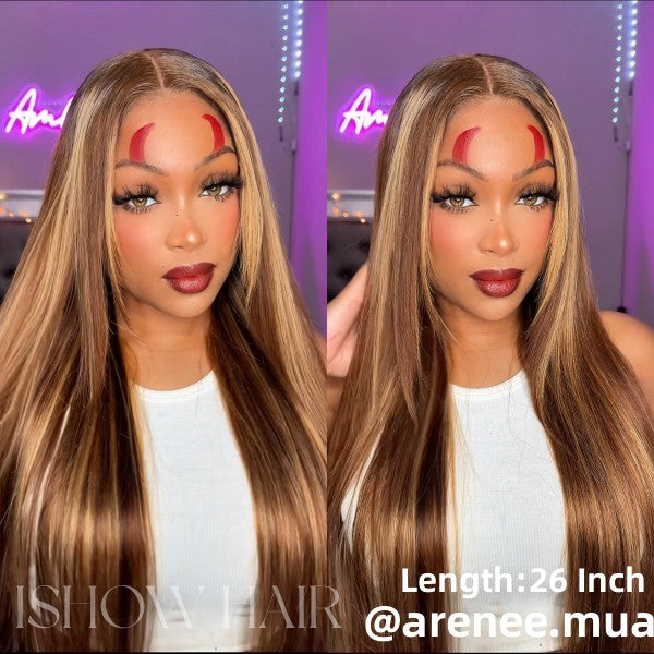 Model Showcasing 26-Inch Honey Blonde Lace Wig With Invisible Knots