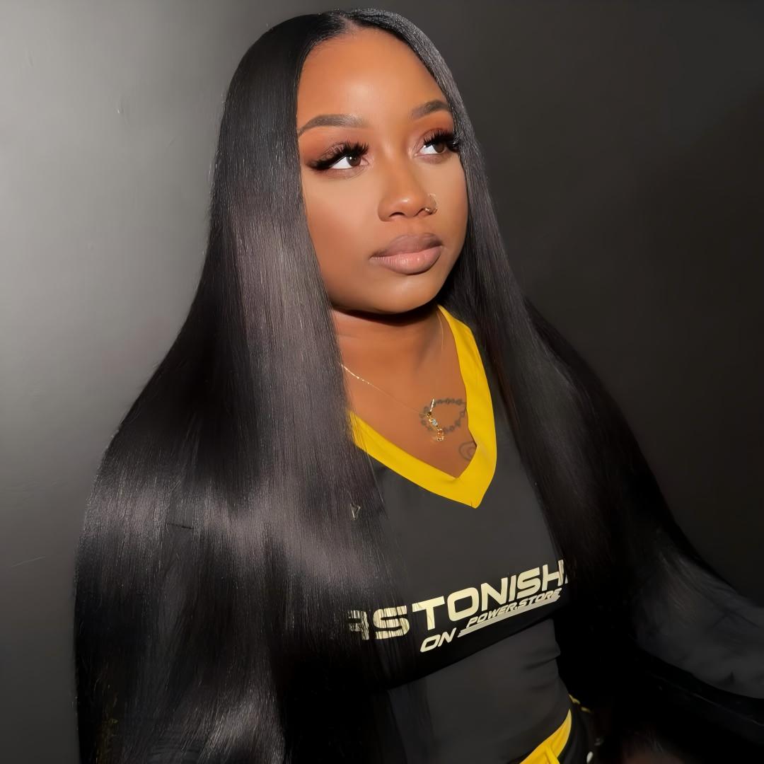 Ishow Hair Straight Wig On a Beautiful Woman With Black T-Shirt